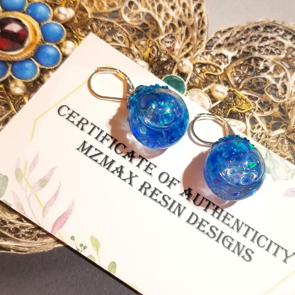 FLOATING OPALS MzMax Resin Designs Earrings - Picture 8 of 8
